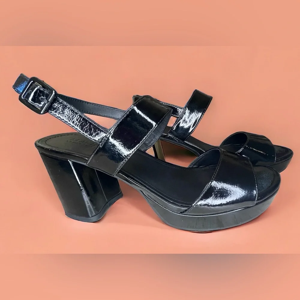 Kenneth Cole Platform Sandals